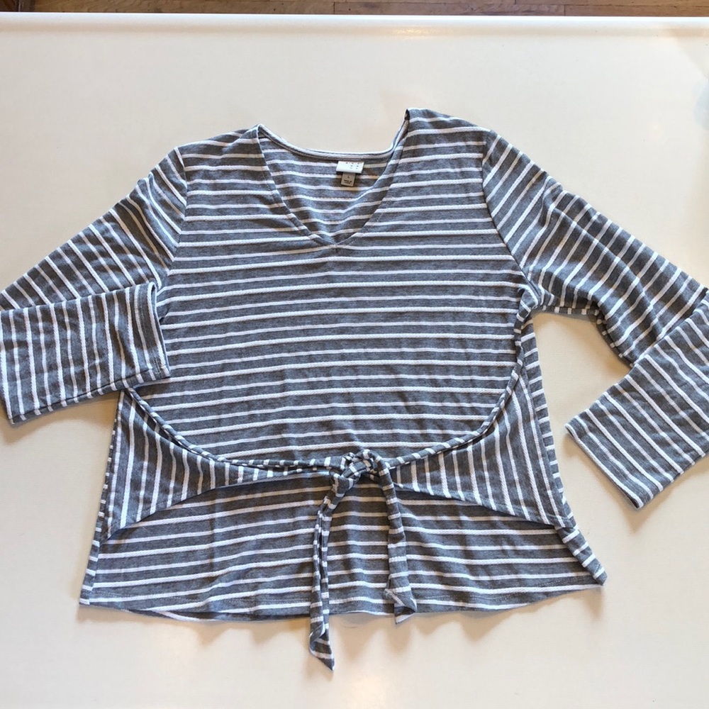 Striped Shirt with front tie